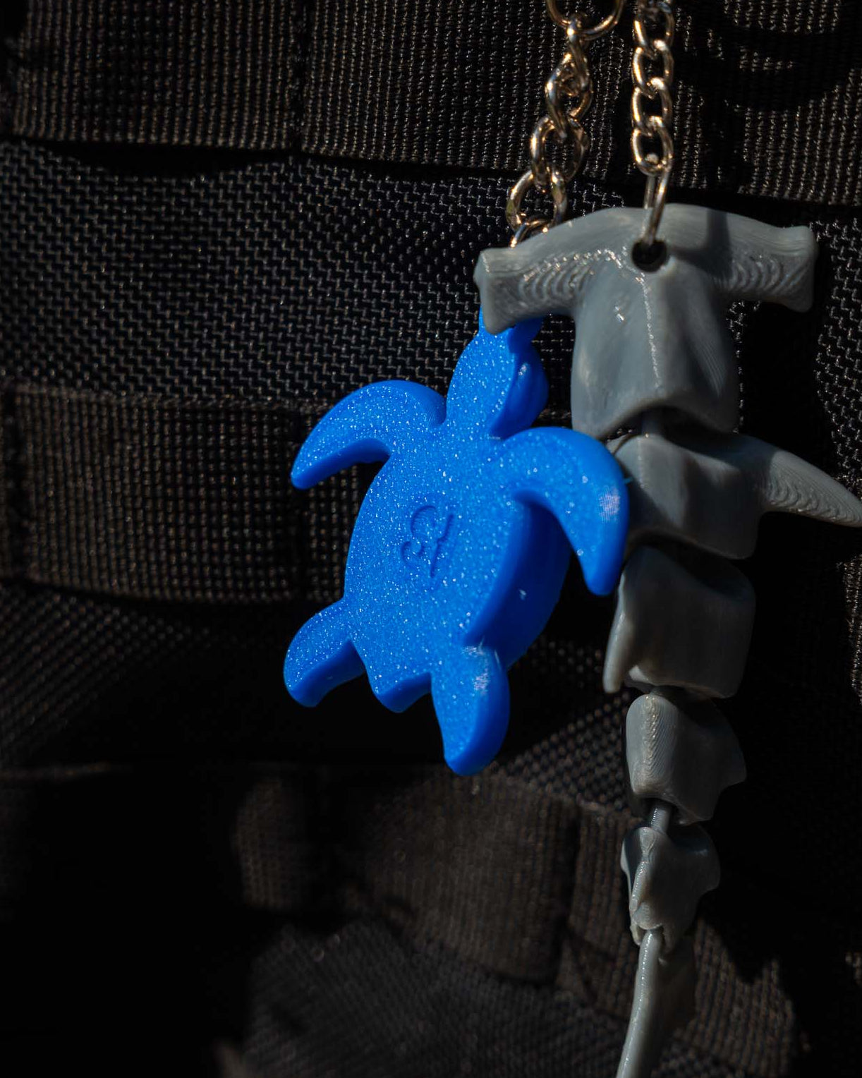 SI Slow Living Turtle Keychain back